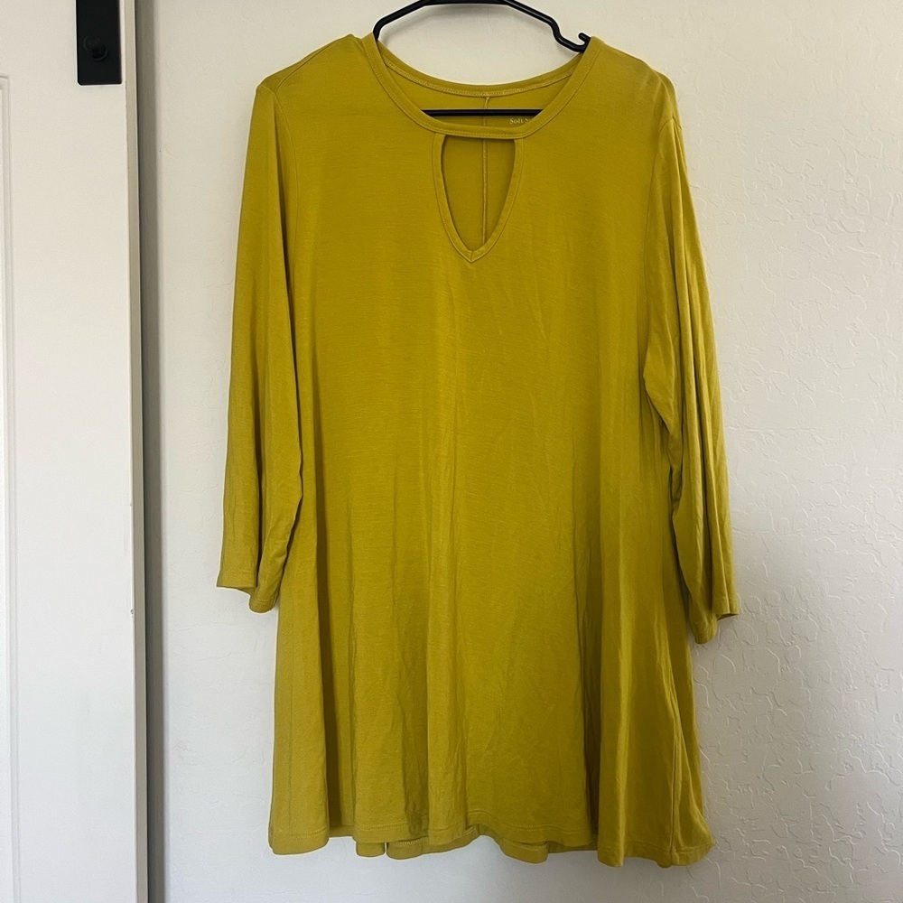 Soft Surroundings 1XL Bright Citron Stretch Jersey Knit Keyhole Cutout Tunic Top